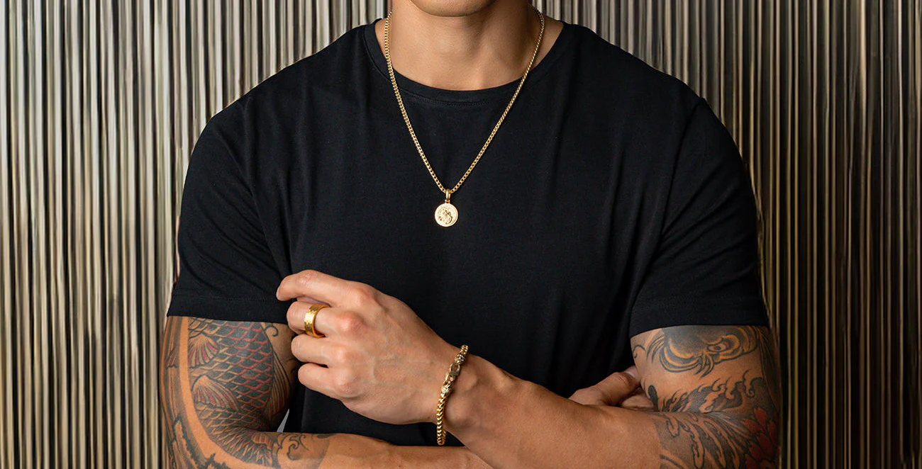 Bold Elegance in Solid Gold